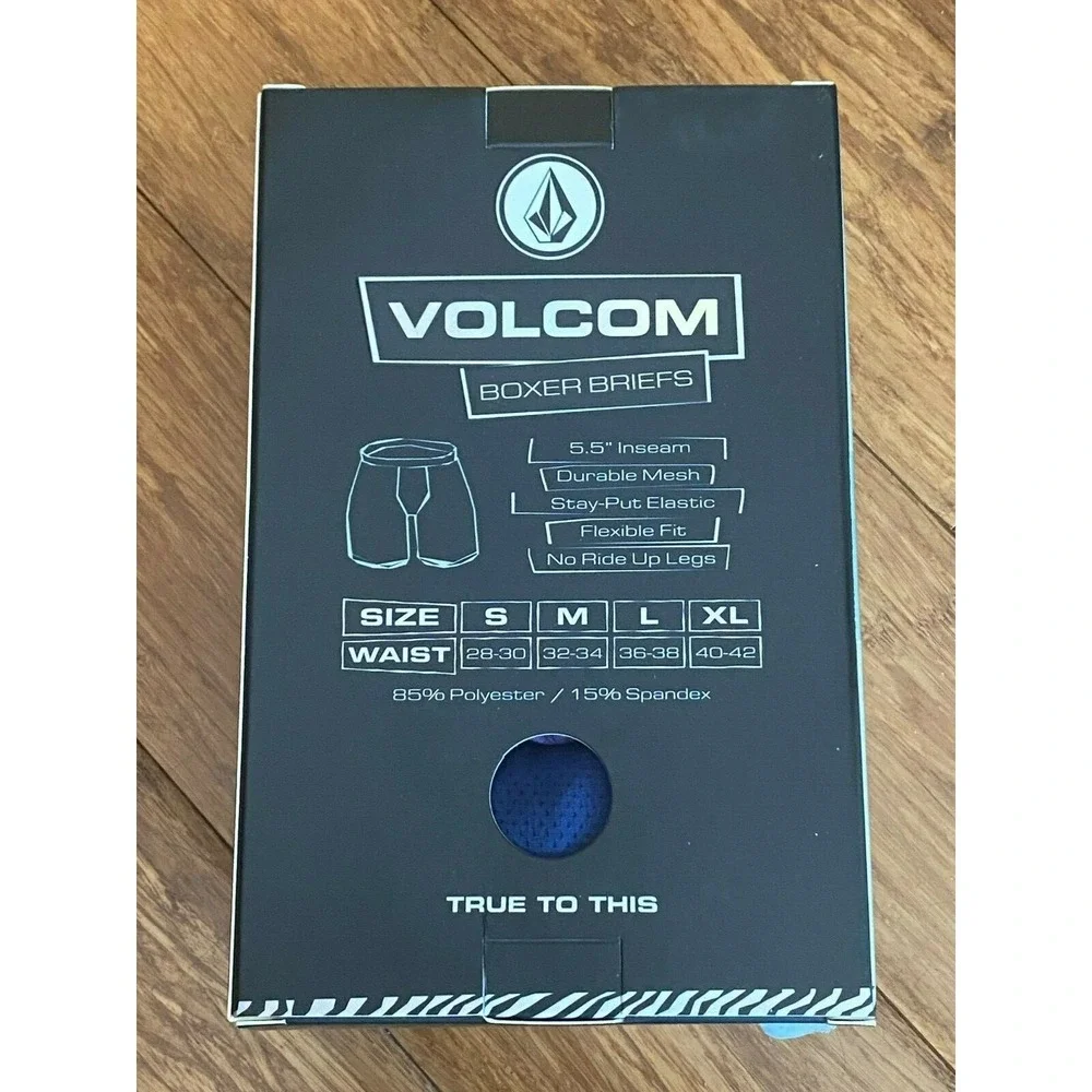 Volcom Boxer Briefs Mens Small (28-30) 5.5
